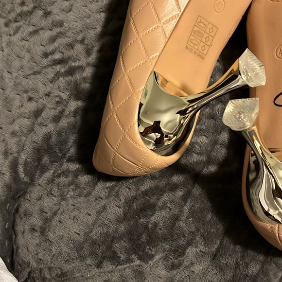 Women’s heels caramel color size 41, like new - Picture 7 of 8